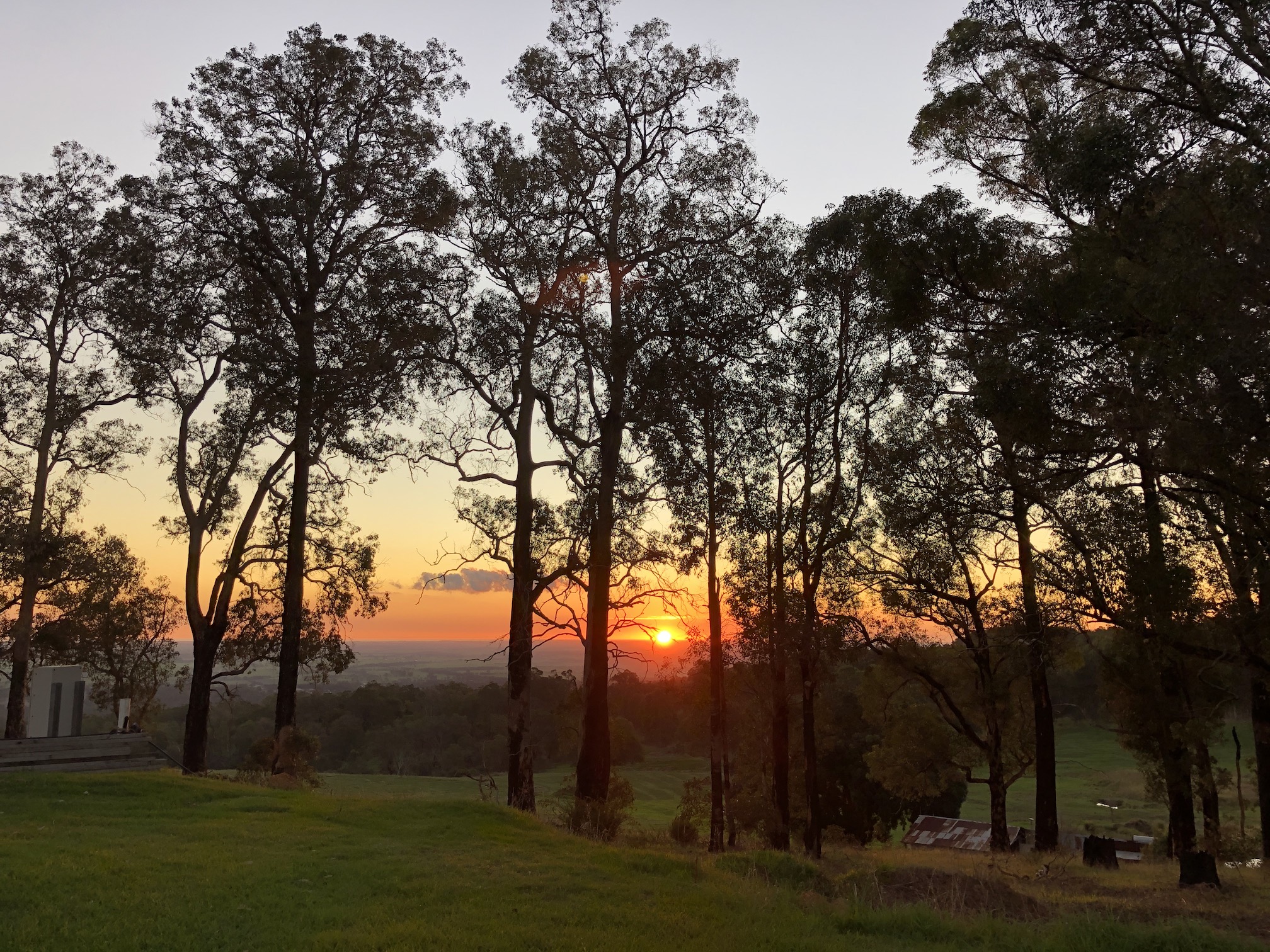 2020-06-07  Typical beautiful Yarloop sunset over distant Indian Ocean